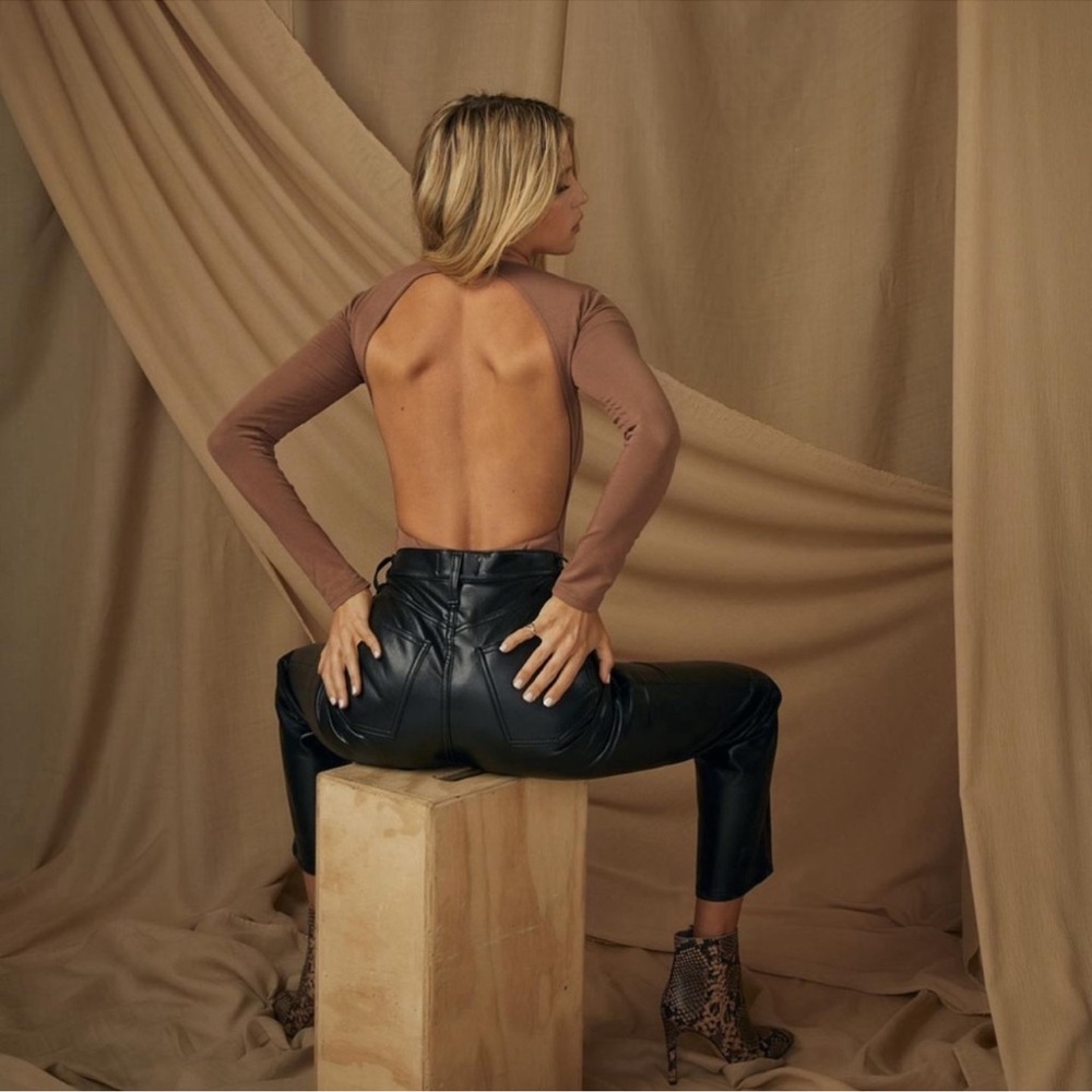 Clyque the Label Lily Long Sleeve Bodysuit - Picture 2 of 6